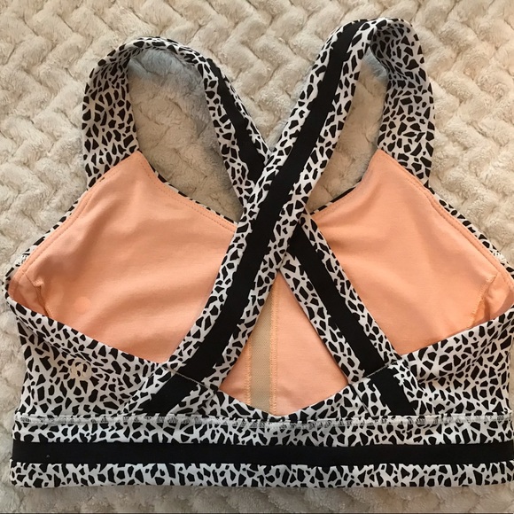 Lululemon sports bra - Picture 2 of 2